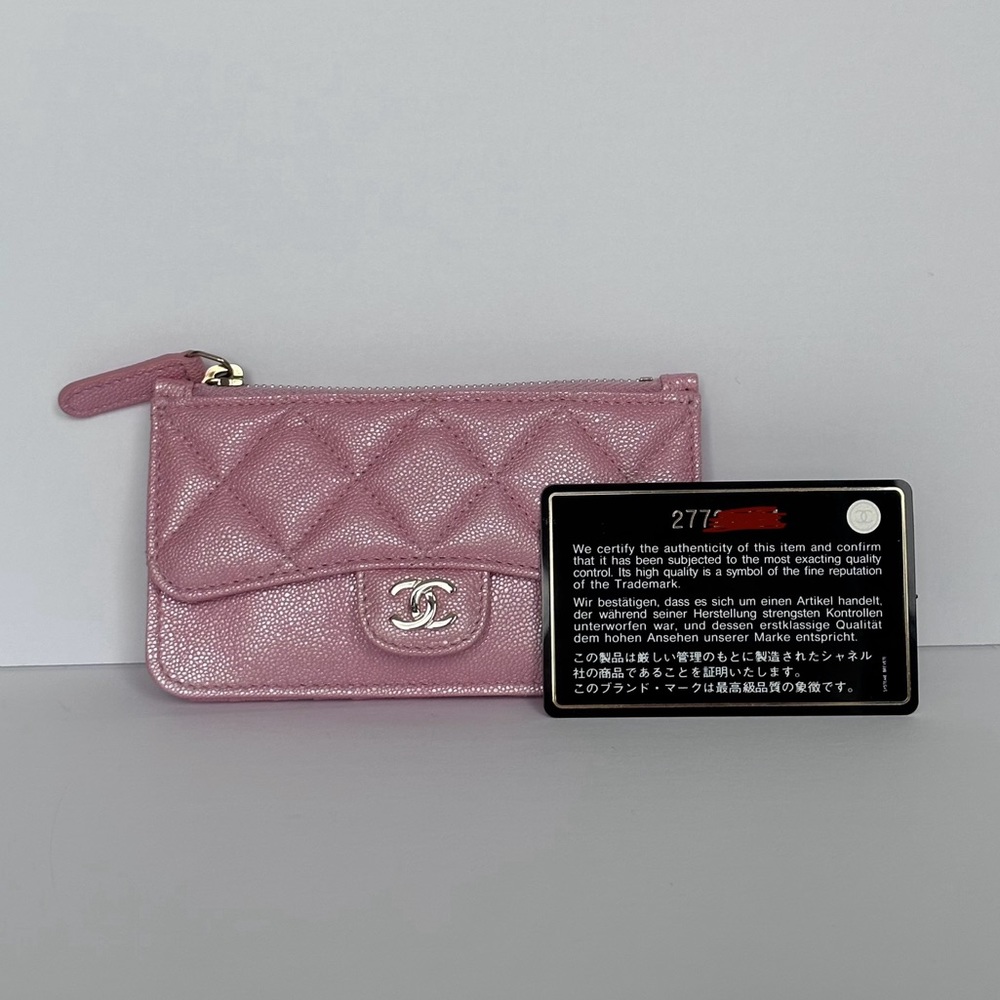 Chanel Iridescent Caviar Quilted Flap Zip Card Holder Pink